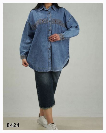 تصویر شومیز مانتویی جین گلدوزی 8424