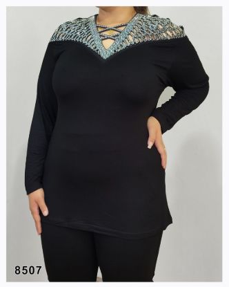 تصویر بلوز مجلسی یقه نگین دار 8506