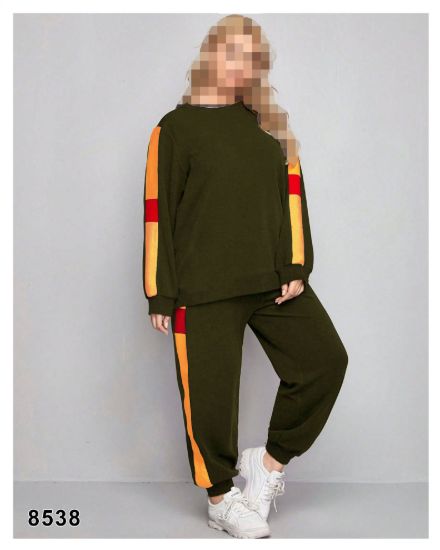 تصویر ست تیشرت و شلوار اسپرت سبز 8538