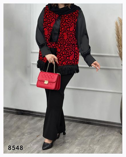 تصویر ژیله با کمربند اسپرت قرمز 8548